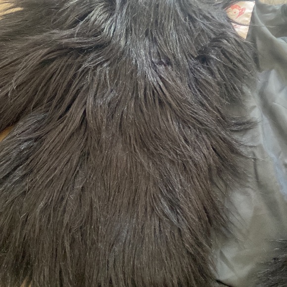 Appaman, size 5, kids, fake fur black jacket - Picture 3 of 6